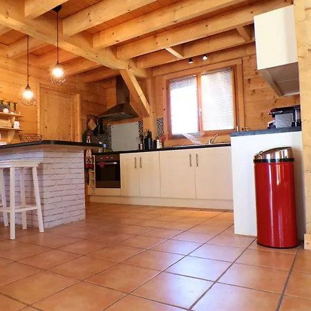 Familial Avec Piscine Privée Et Grand Jardin à Espech - Fr-1-828-1 * Cazoules