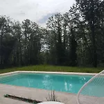 Sejour Familial Avec Piscine Privee Et Grand Jardin A Espech - Fr-1-828-1 Ferienhaus *