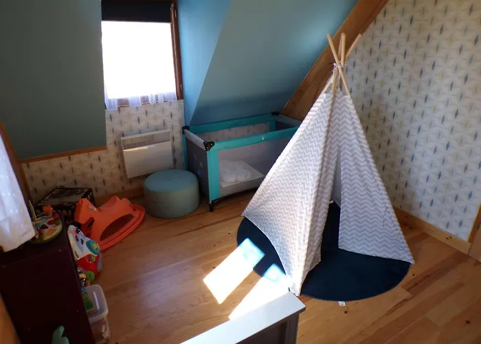 Sejour Familial Avec Piscine Privee Et Grand Jardin A Espech - Fr-1-828-1